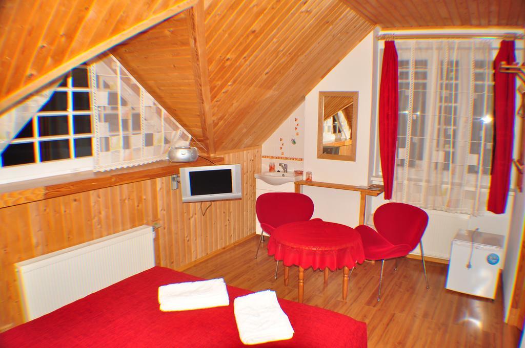 Guesthouse Leiputrija Ādaži Exteriér fotografie