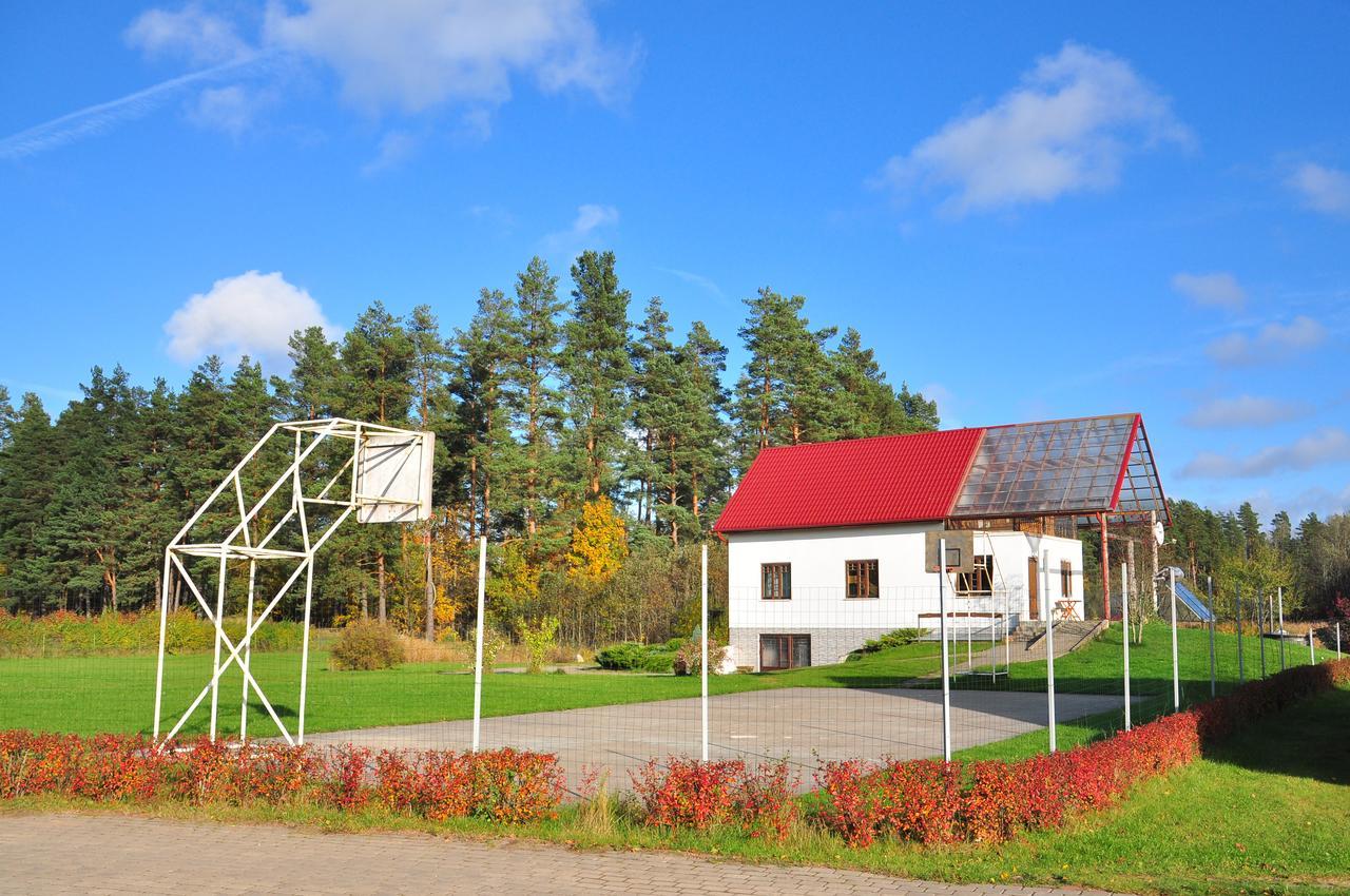 Guesthouse Leiputrija Ādaži Exteriér fotografie
